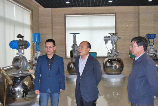 �콨�����^(q��)�L(zh��ng)��������ӛ���^�����a(ch��n)Ʒչʾ�d