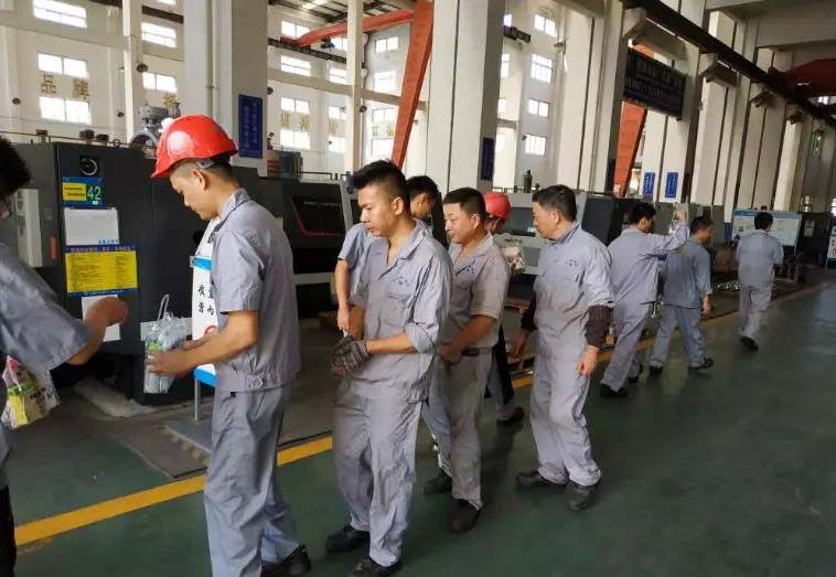 �Aͤ�(zh��n)������(hu��)ǰ��(l��i)�Ϻ������y�T(m��n)�Sο��(w��n)һ�������D3��