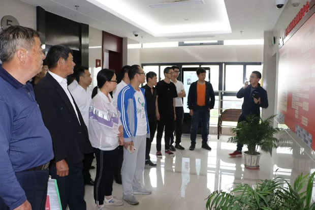 �����y�T�h֧���_չ�¾���ʮ��^�M�r�����}�h�ջ�ӣ��D3��